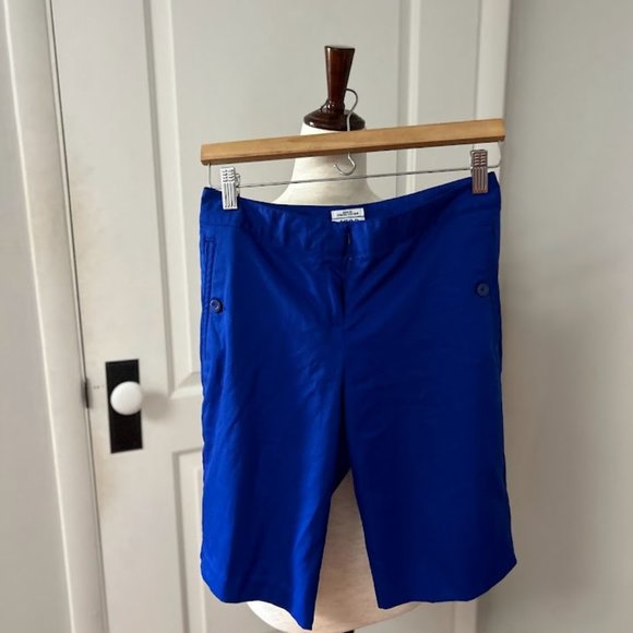 Golf shorts - Picture 1 of 2